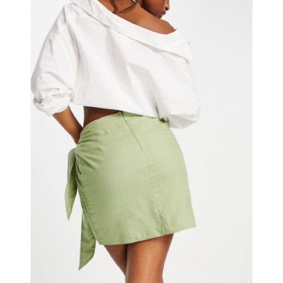 NWOT ASOS Design Sage Green MINI SKIRT WITH KNOT WRAP DETAIL sz 2 - Picture 5 of 10